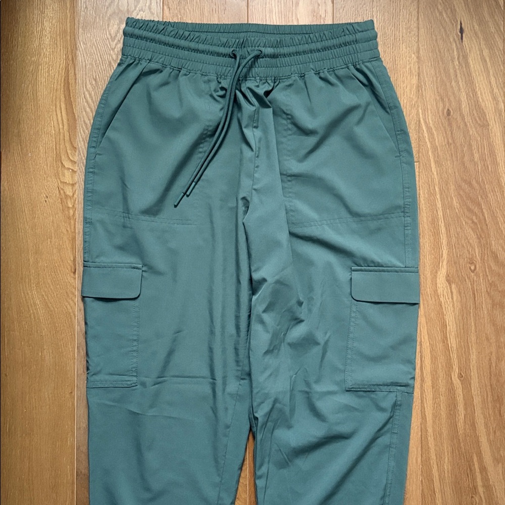 Old Navy Stretch Tech Cargo Pants M - Picture 3 of 5